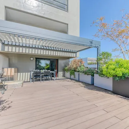 Guestready - Chic With Jacuzzi And Parking Apartment
