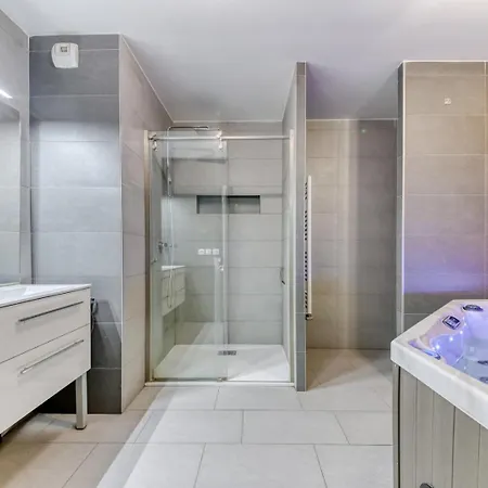 Daire Guestready - Chic With Jacuzzi And Parking Lyon