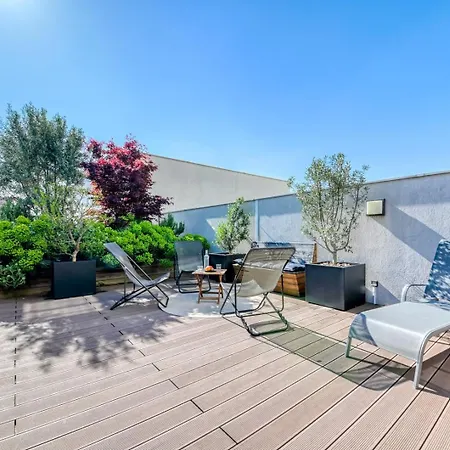 Daire Guestready - Chic With Jacuzzi And Parking *