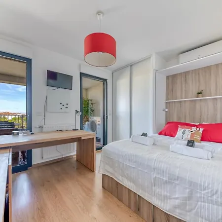 Guestready - Chic With Jacuzzi And Parking Lyon