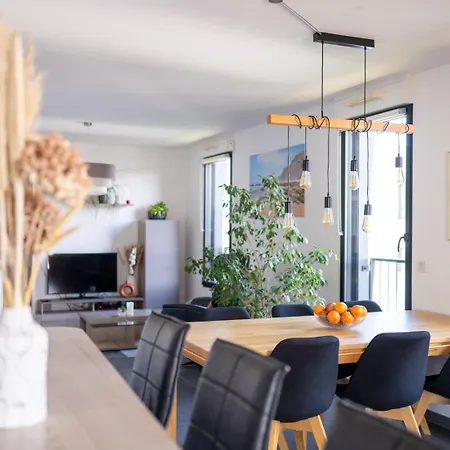 Guestready - Chic With Jacuzzi And Parking Apartment *
