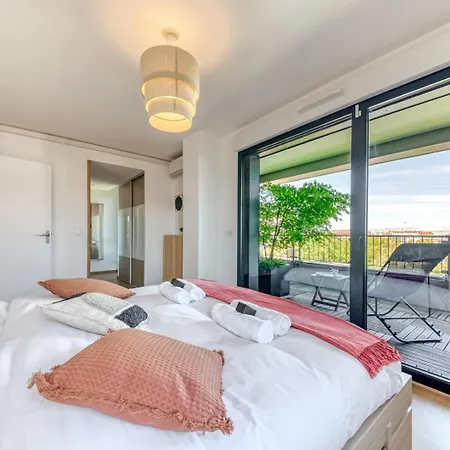 Guestready - Chic With Jacuzzi And Parking * Lyon