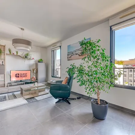 Guestready - Chic With Jacuzzi And Parking *