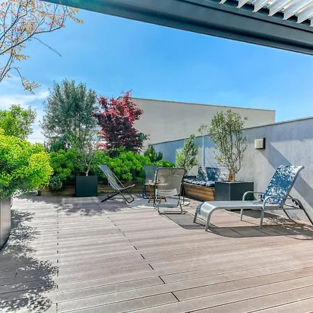 Guestready - Chic With Jacuzzi And Parking *